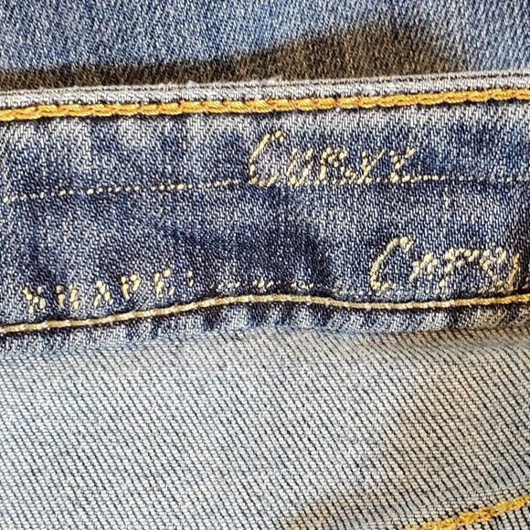 Eddie Bauer Denim Capris - Picture 6 of 7